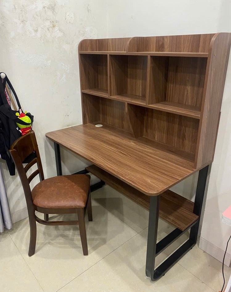 Bộ Bàn Học Sinh Liền Giá Sách Chân Sắt BHS16