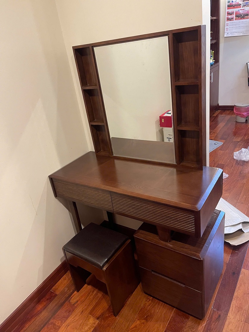 Bàn Trang Điểm Hiện Đại Gỗ Sồi Màu Nâu Óc BT55