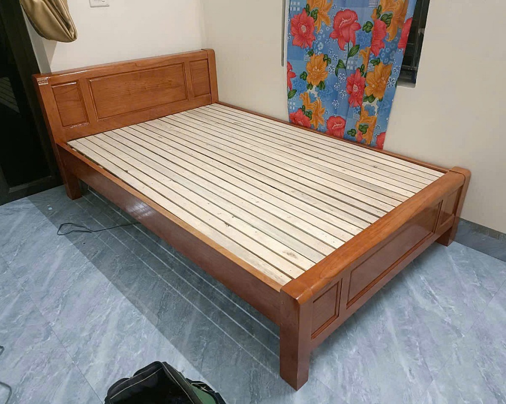 Giường Ngủ 1m2 Gỗ Xoan Giá Rẻ GN72