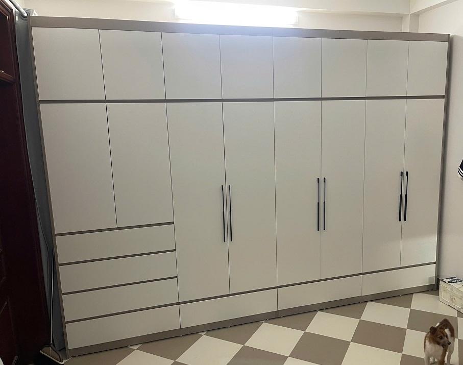 20 Mẫu Tủ Áo Hiện Đại Có kệ Trang Trí Gỗ MDF