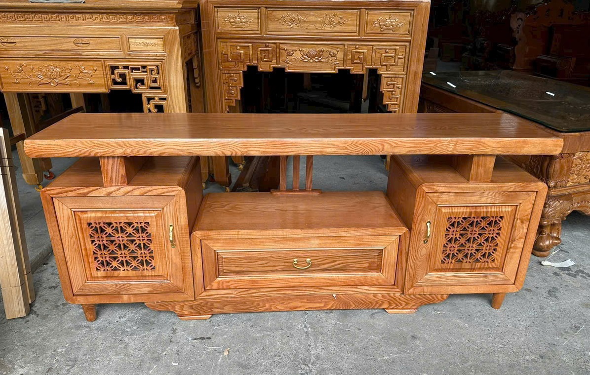 Kệ Tivi Gỗ Sồi Nga Dài 2m Hiện Đại KTV77