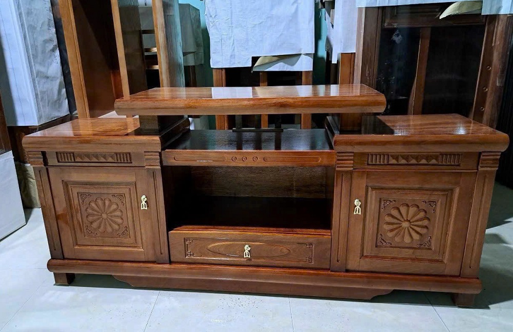 kệ Tivi Gỗ Xoan Đào Hiện Đại KTV81